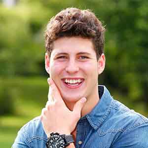 Michael Chen - Risk Manager